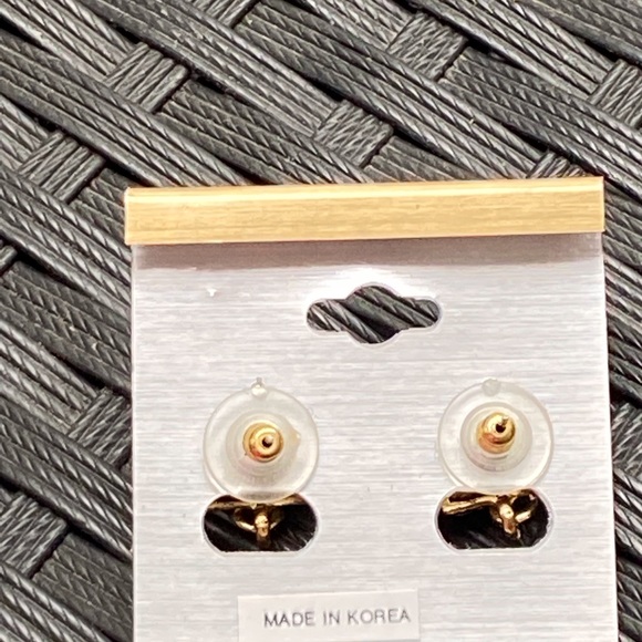 Tofa Earrings Cute GIFTS? - Picture 2 of 2